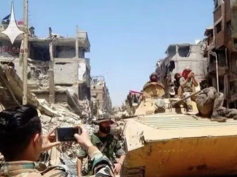 沙尔克零四客场不敌对手,遭遇连败之痛 沙尔克零四客场不敌对手,遭遇连败之痛