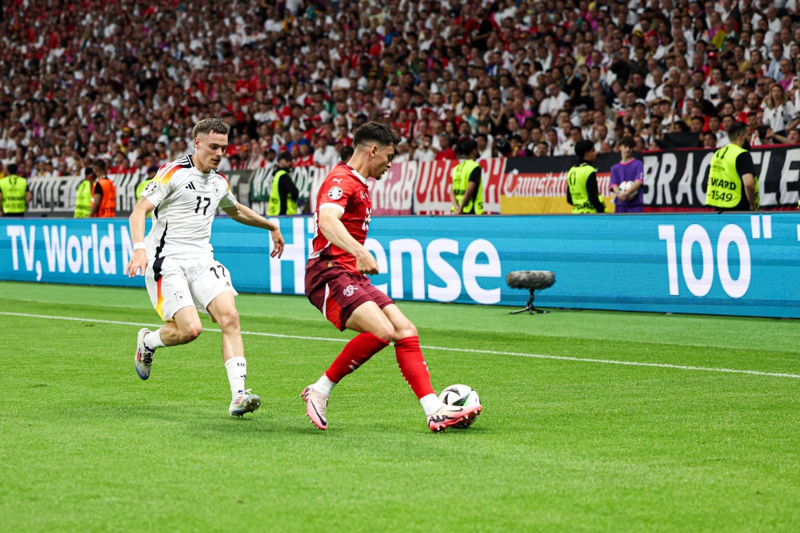 皇家马德里大胜马赛,小组第二晋级 皇家马德里大胜马赛,小组第二晋级