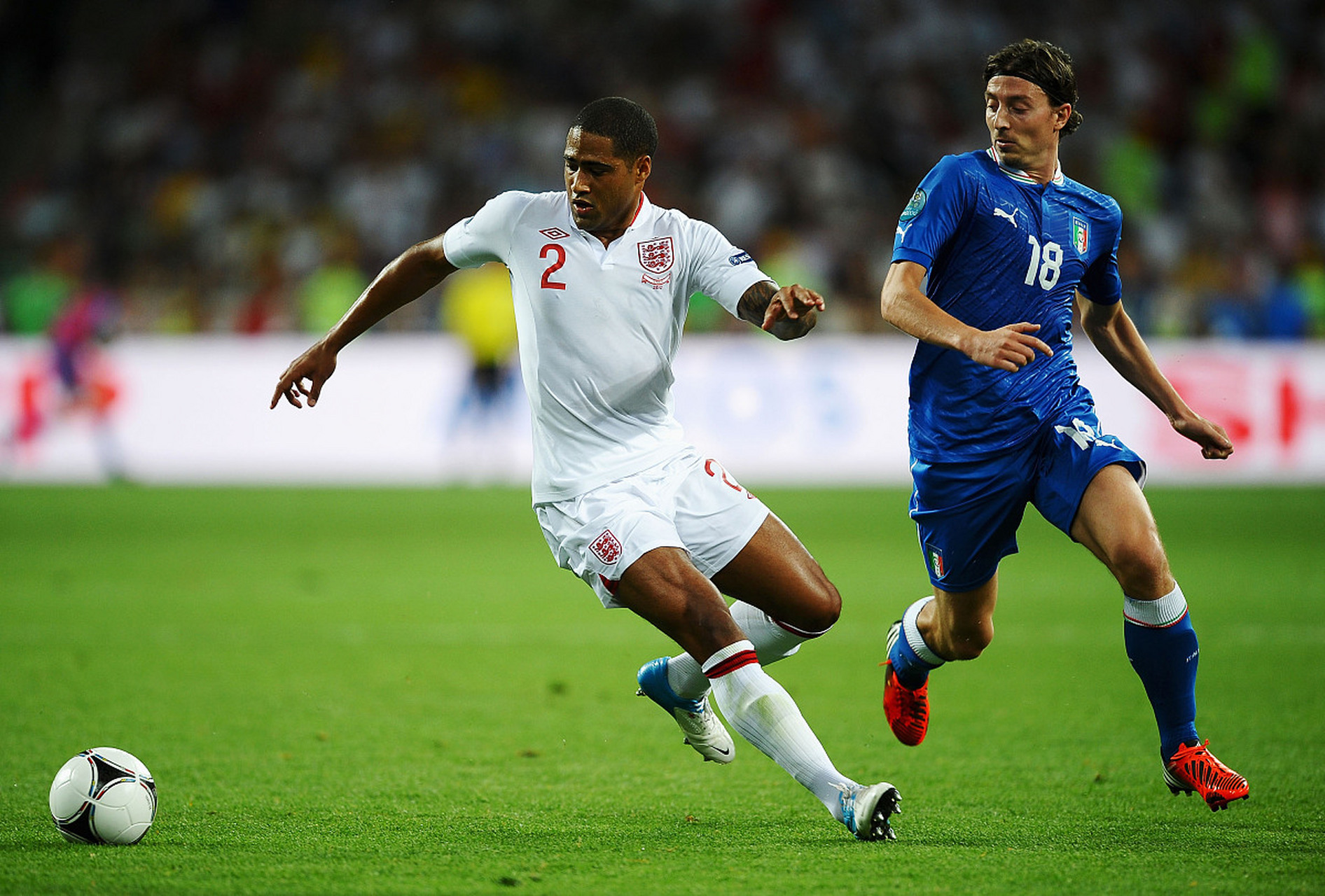 意大利队在欧洲杯预选赛中遭遇挫折 意大利队在欧洲杯预选赛中遭遇挫折