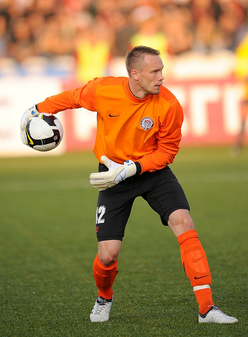 欧洲足球联赛球员争风吃醋,赛场风云变幻 欧洲足球联赛球员争风吃醋,赛场风云变幻