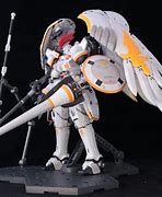 托斯装射014现身全明星助阵新面孔 托斯装射014现身全明星助阵新面孔