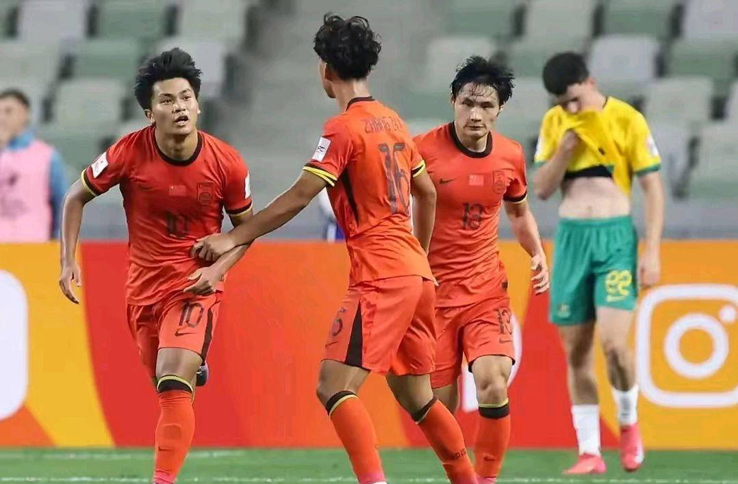 国家队球员在国际比赛中表现出色 国家队球员在国际比赛中表现出色