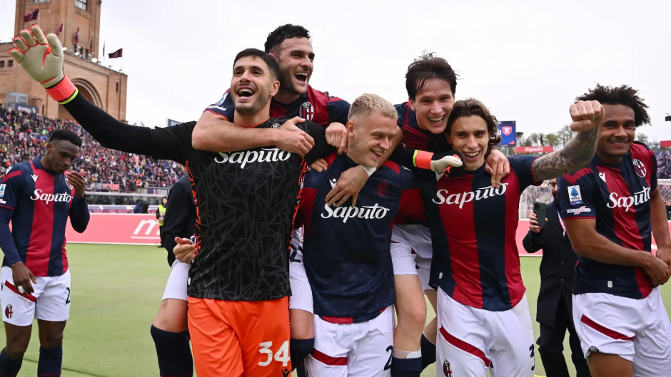 AC米兰客场挑战都灵,双方实力难分伯仲 AC米兰客场挑战都灵,双方实力难分伯仲