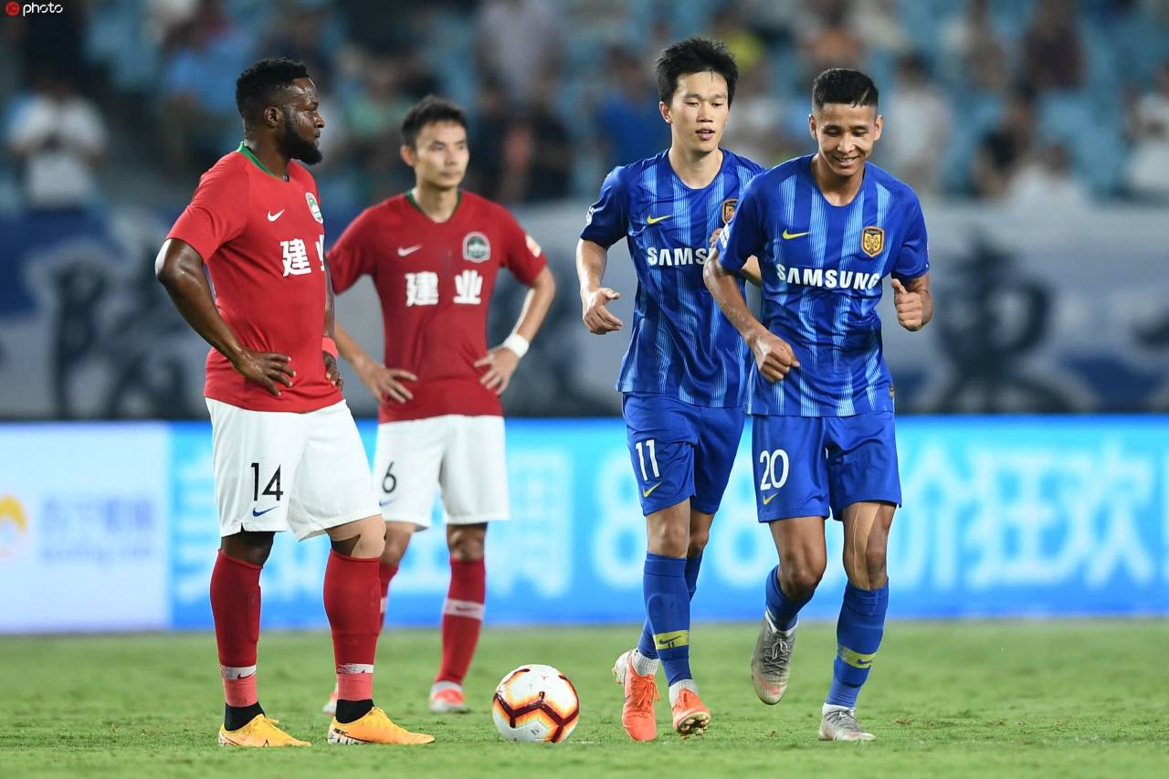 威廉希尔中文站-武汉卓尔主场扳平广州富力，保持不败