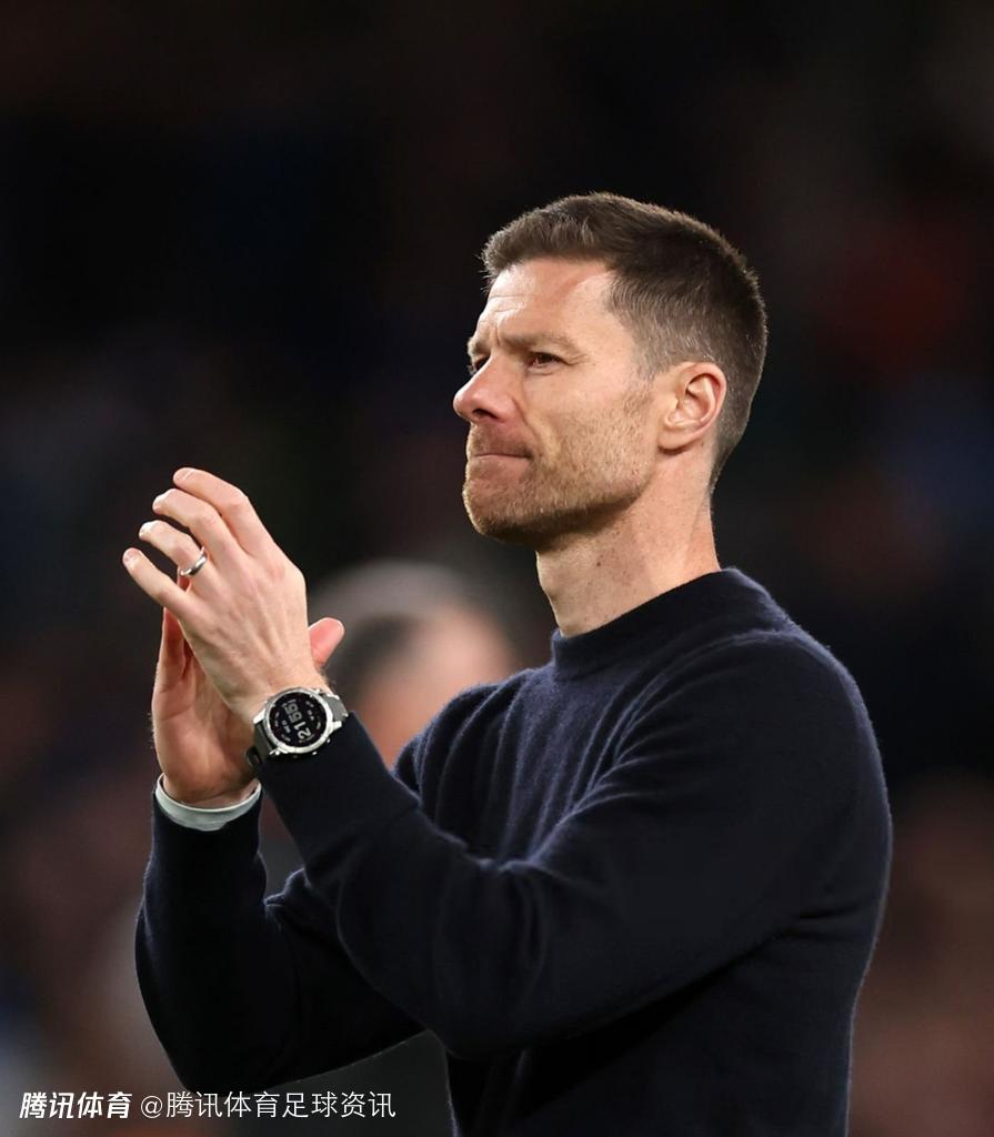 英国威廉希尔-皇马主帅露西恩执教第一季，取得2胜1平1负战绩